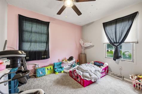 54 Oklahoma Avenue SW Cedar Rapids IA 52404