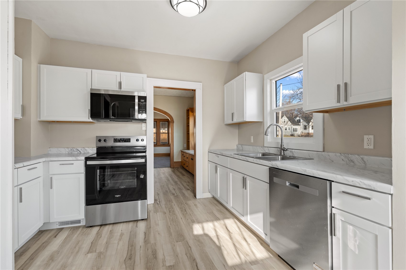 419 21st Street NE Cedar Rapids IA 52402