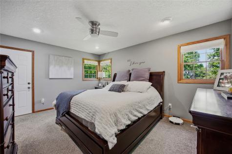 4000 Mehaffey Lane NE Solon IA 52333