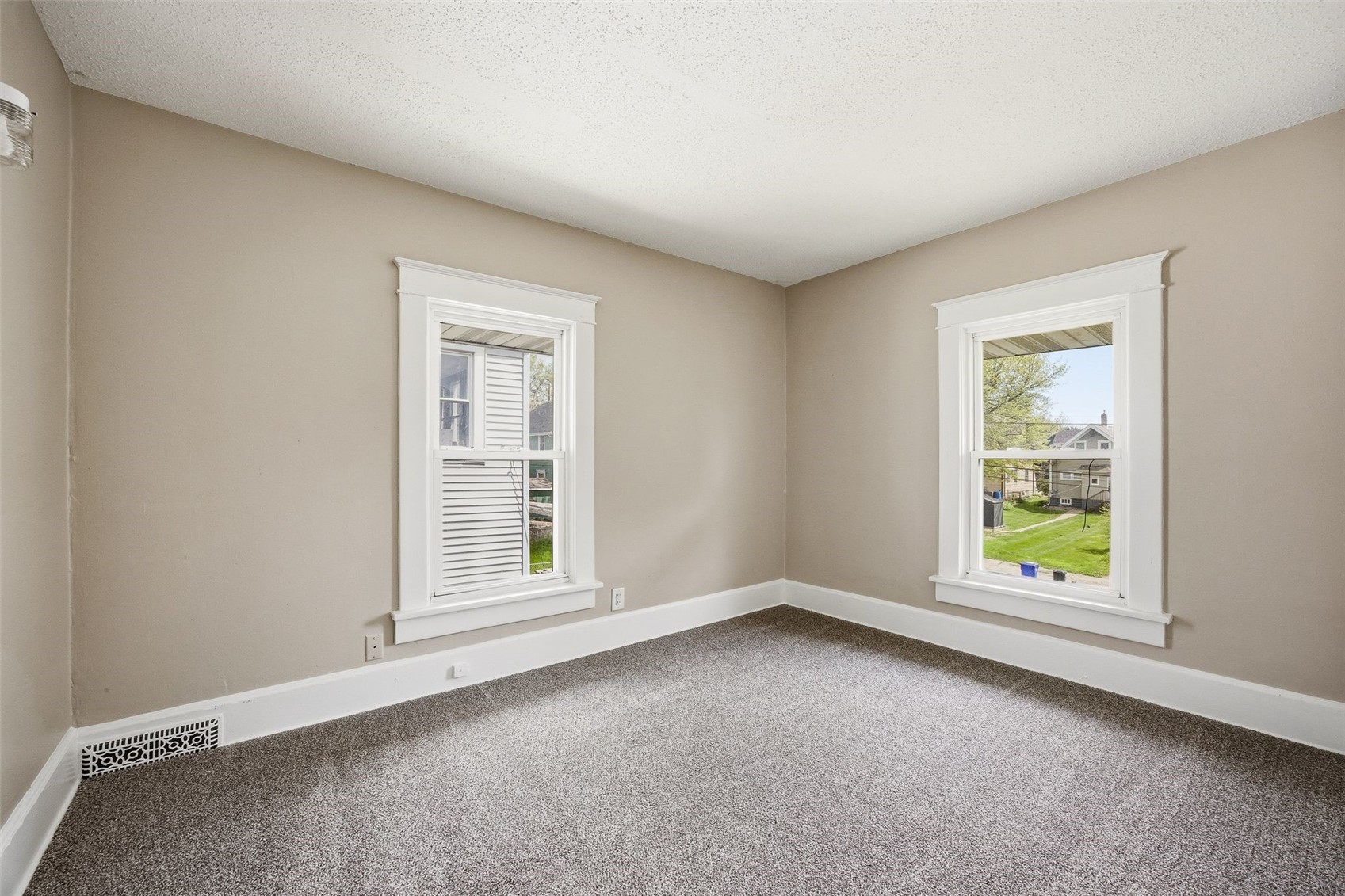 1825 5 Avenue SE Cedar Rapids IA 52403