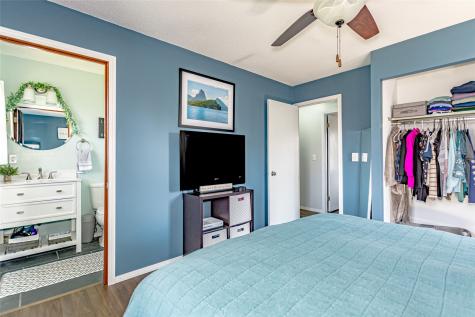 146 Eastview Drive NW Cedar Rapids IA 52405