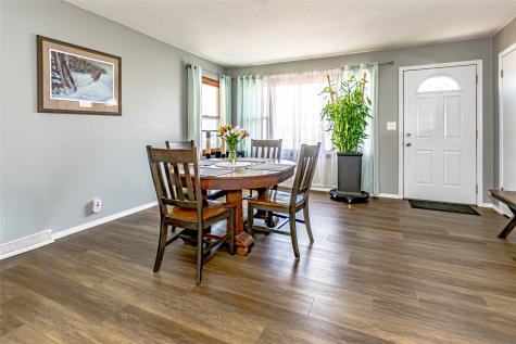 146 Eastview Drive NW Cedar Rapids IA 52405