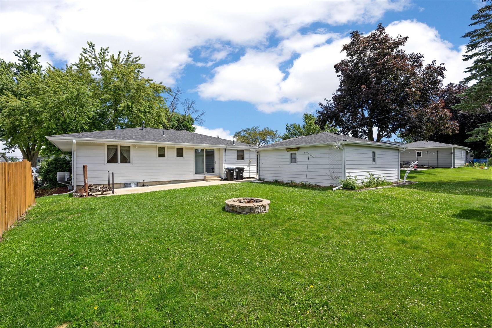 1805 Country Club Drive Marion IA 52302
