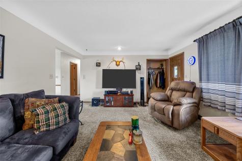 1805 Country Club Drive Marion IA 52302