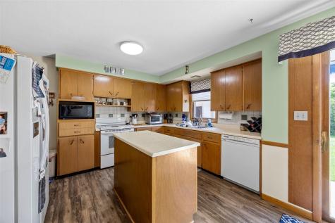1805 Country Club Drive Marion IA 52302