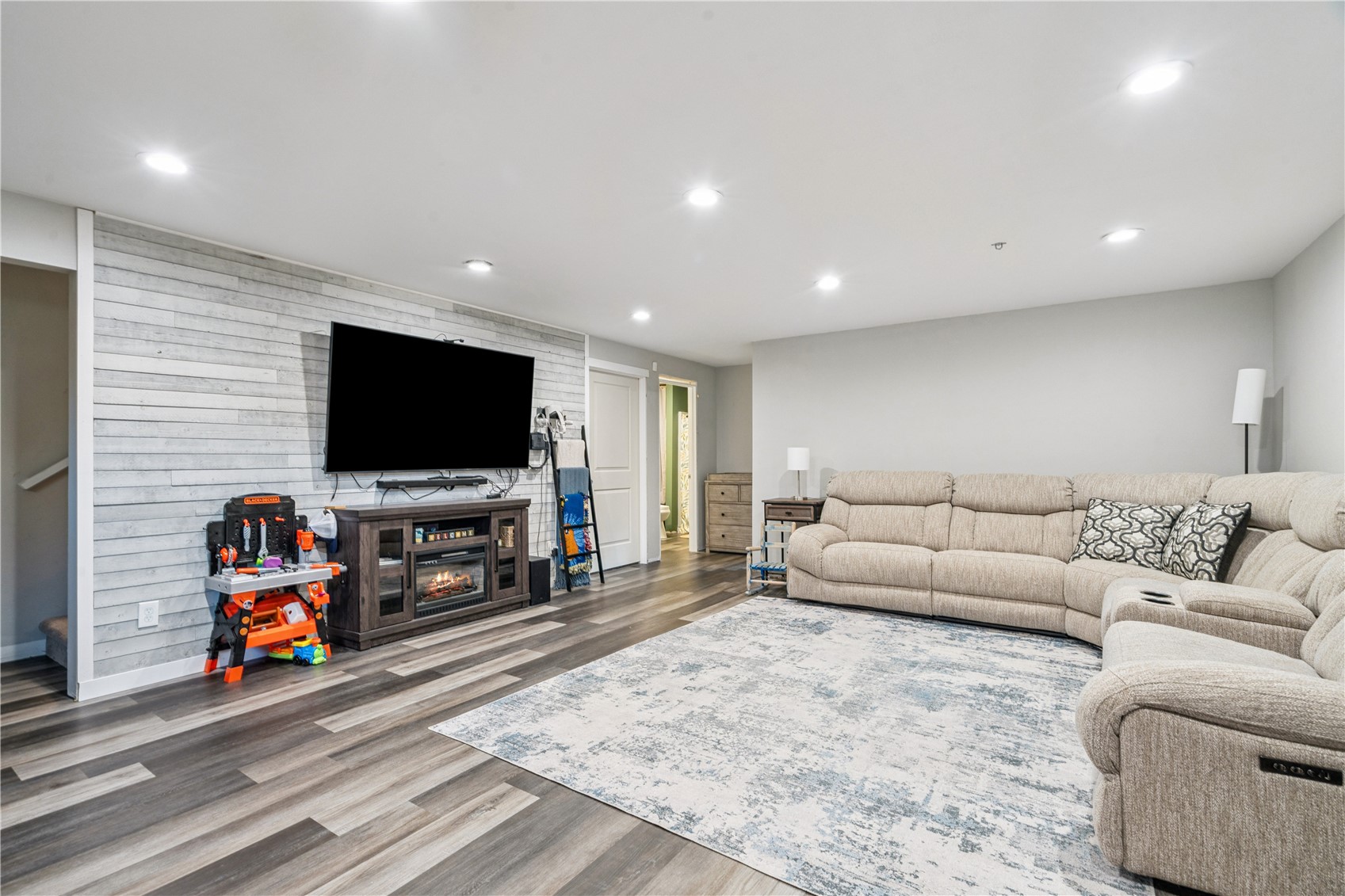 9014 Grand Oaks Drive NE Cedar Rapids IA 52402