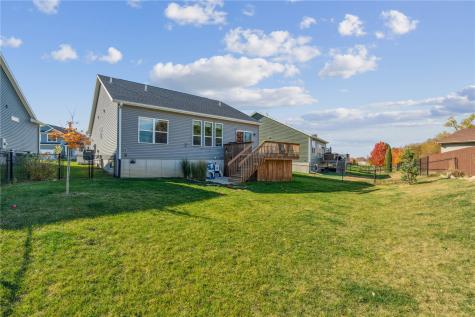9014 Grand Oaks Drive NE Cedar Rapids IA 52402
