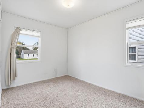 2451 9th Avenue SW Cedar Rapids IA 52404