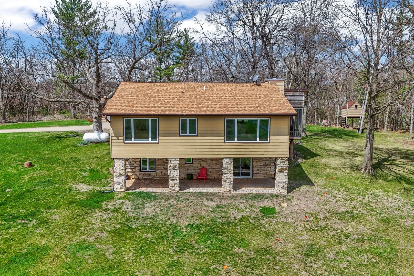 130 Joseph Lane SE Mt Vernon IA 52314