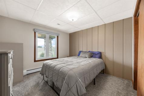 130 Joseph Lane SE Mt Vernon IA 52314