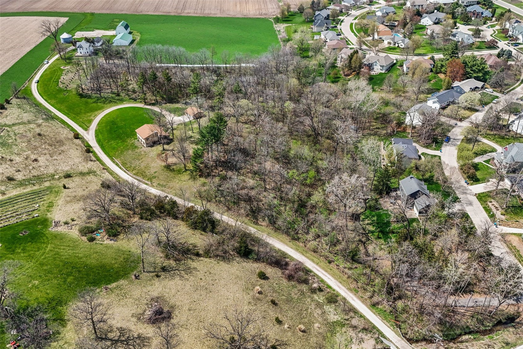 130 Joseph Lane SE Mt Vernon IA 52314