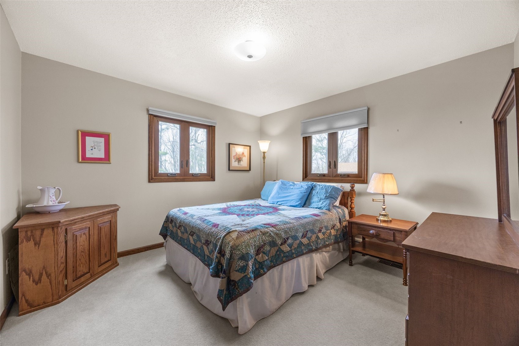 130 Joseph Lane SE Mt Vernon IA 52314