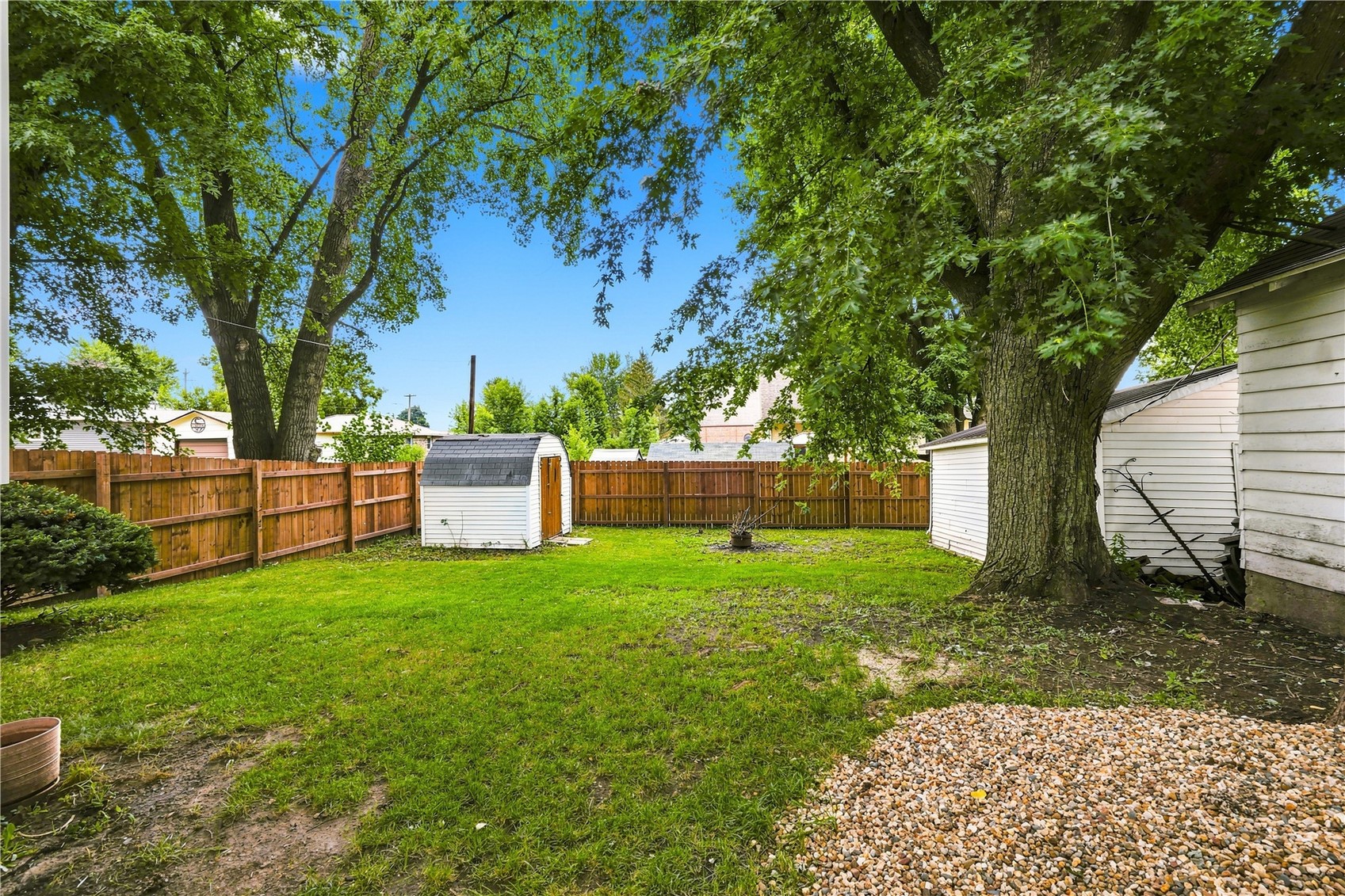 310 N William Earlville IA 52041