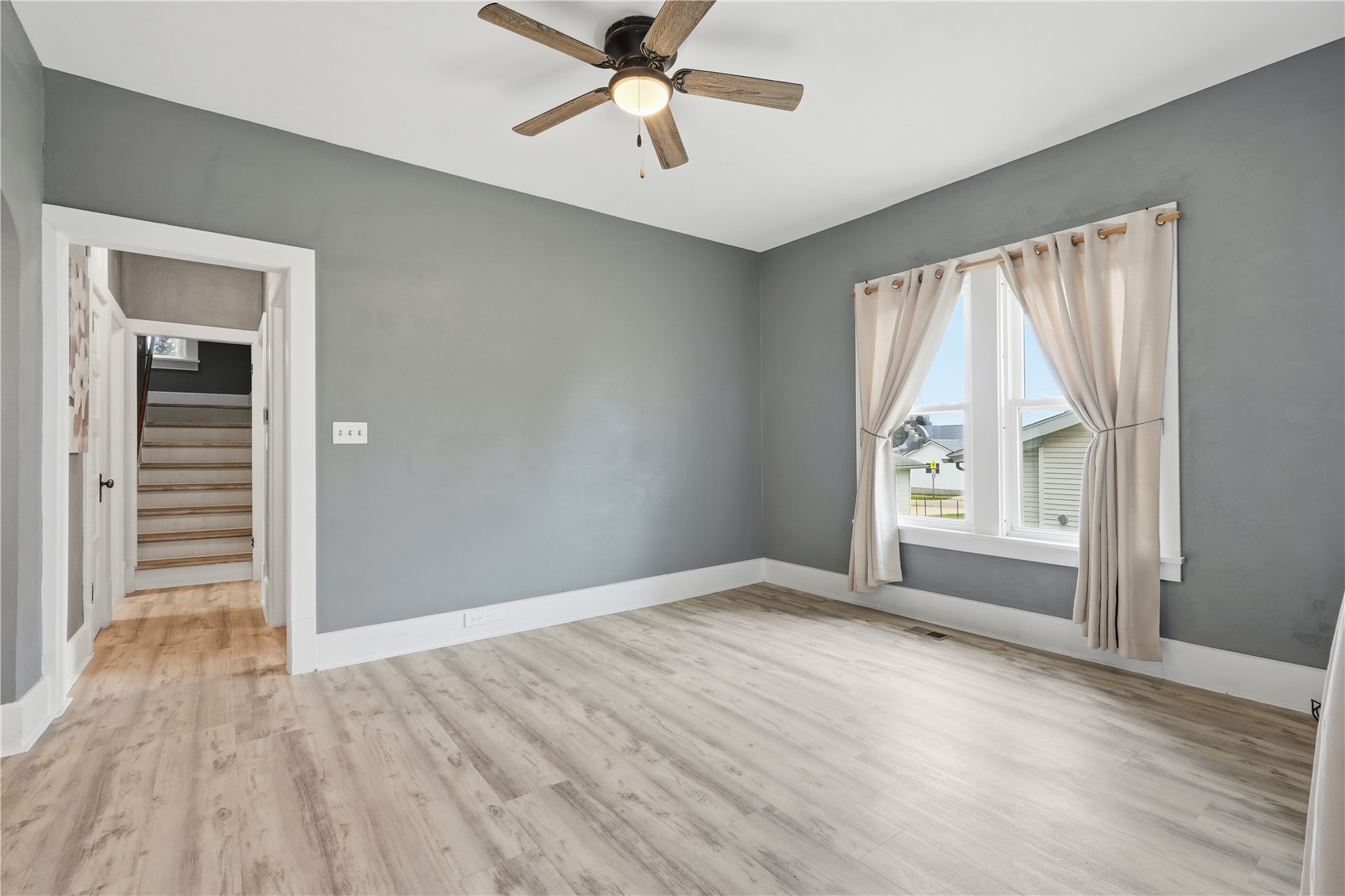 310 N William Earlville IA 52041