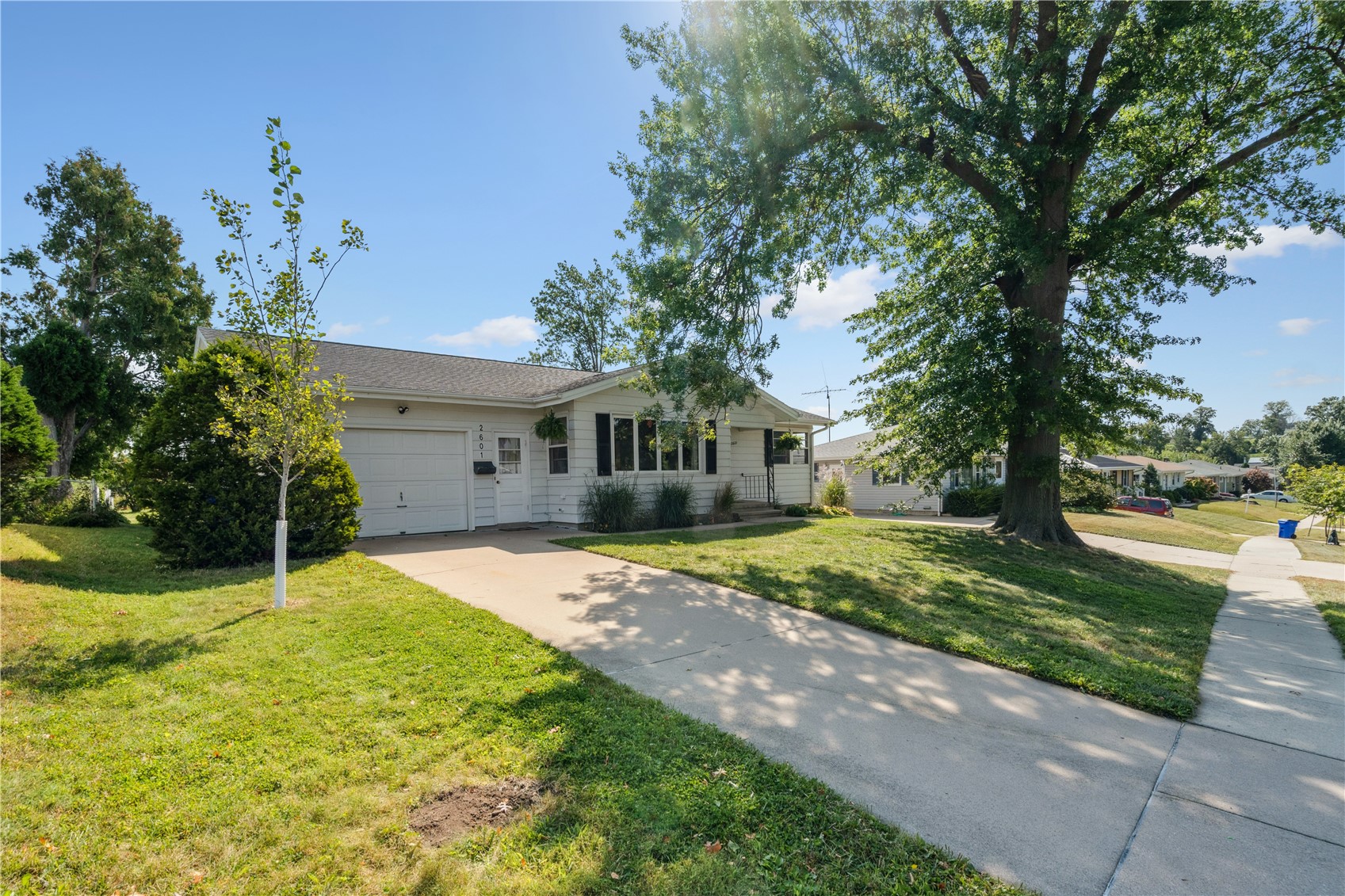 2601 Teresa Drive SW Cedar Rapids IA 52404