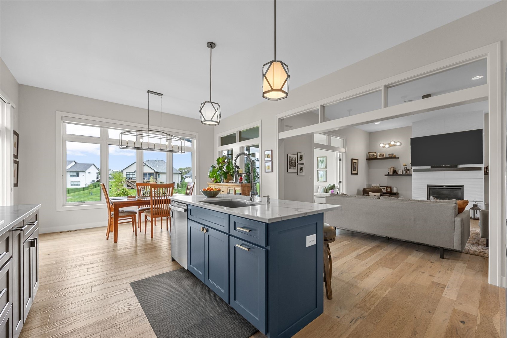 1352 Ava Circle Iowa City IA 52246