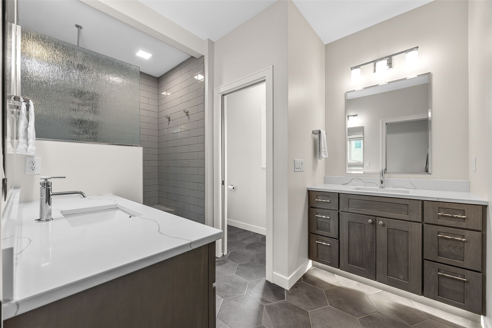 1352 Ava Circle Iowa City IA 52246