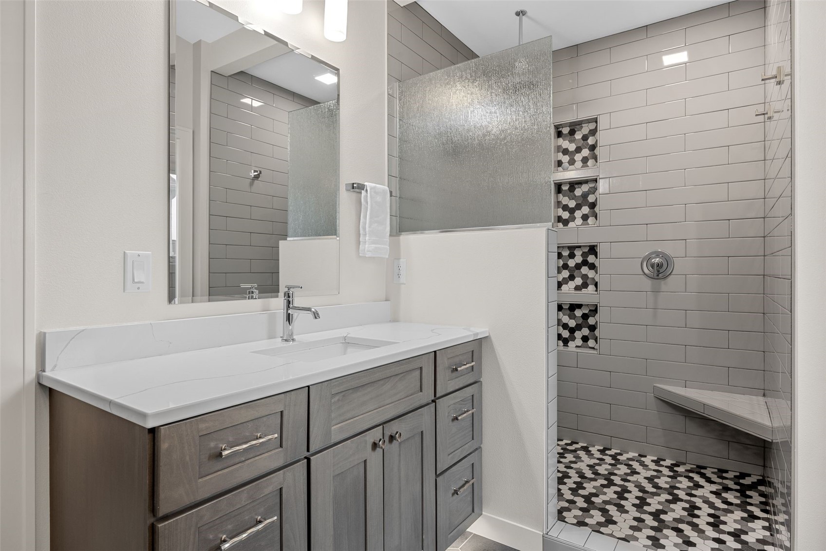 1352 Ava Circle Iowa City IA 52246