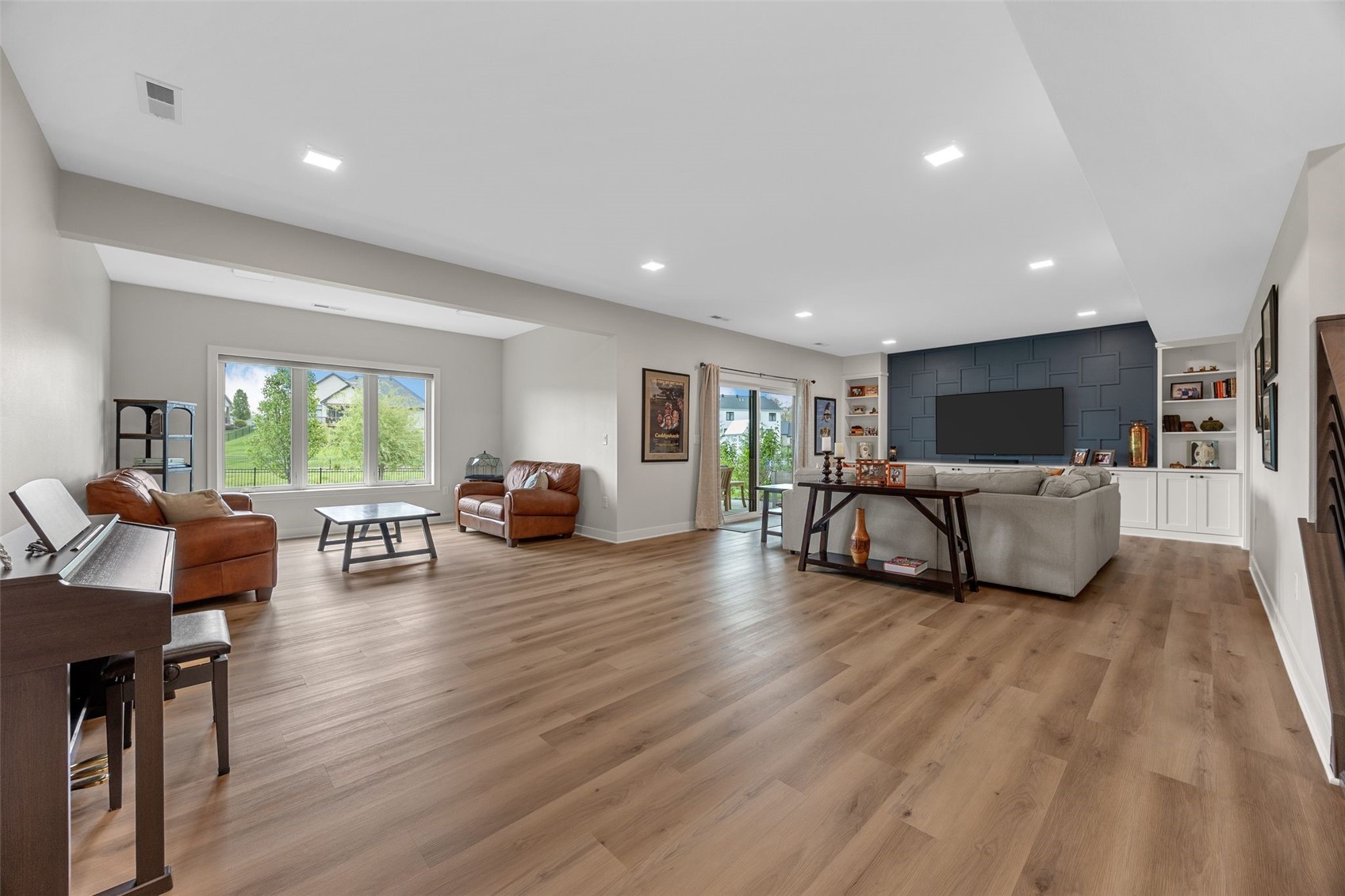 1352 Ava Circle Iowa City IA 52246
