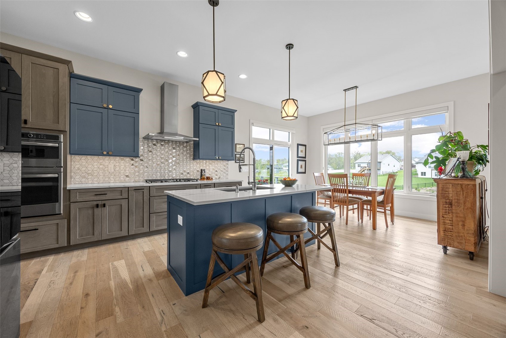 1352 Ava Circle Iowa City IA 52246