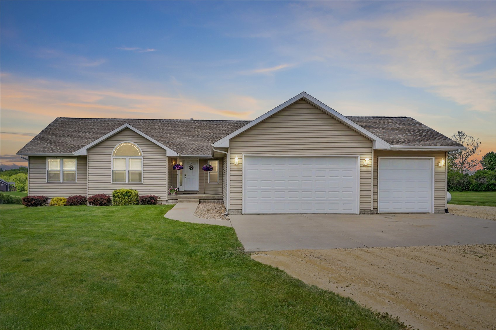 22987 Antler Trail Anamosa IA 52205