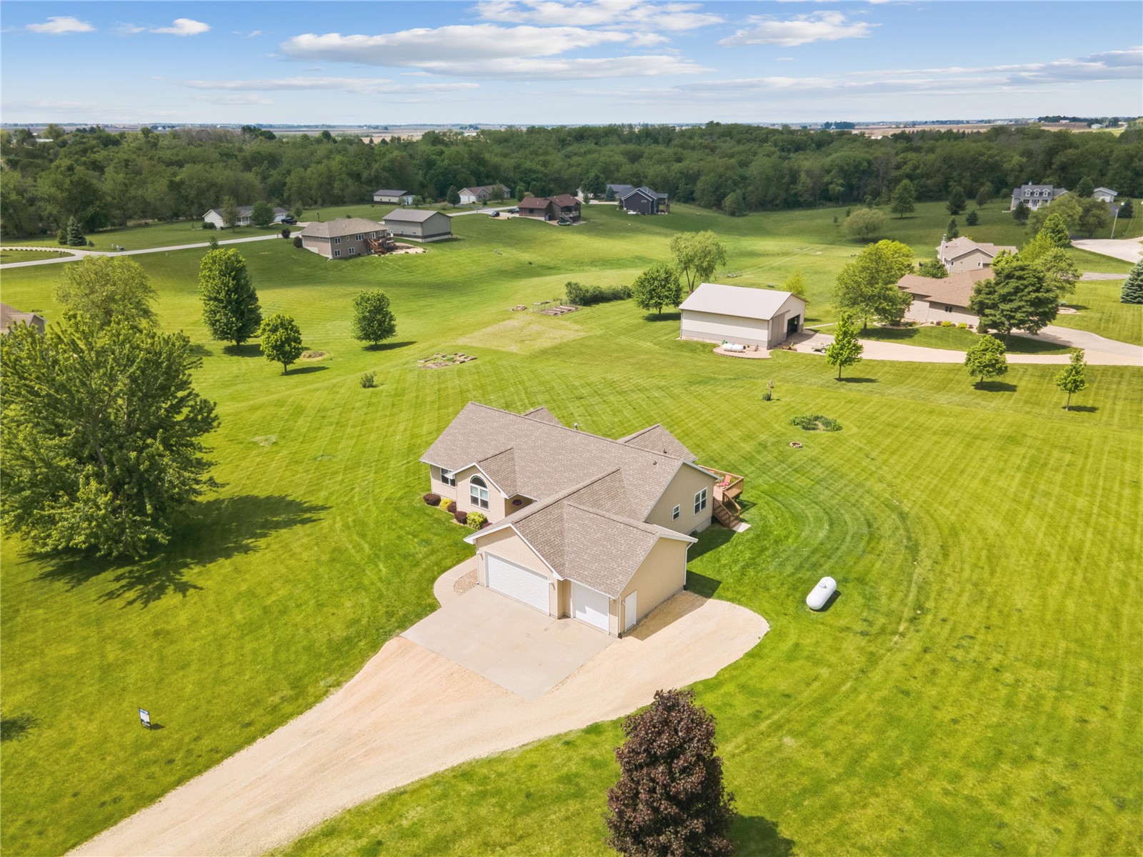 22987 Antler Trail Anamosa IA 52205