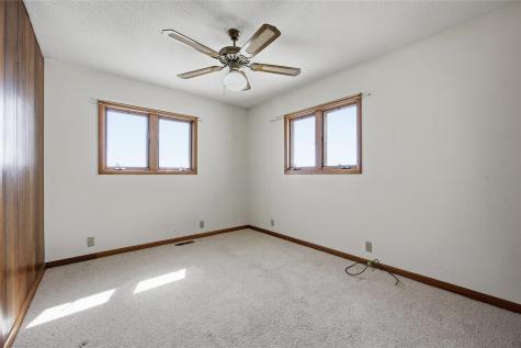 4610 200th Street Deep River IA 52222