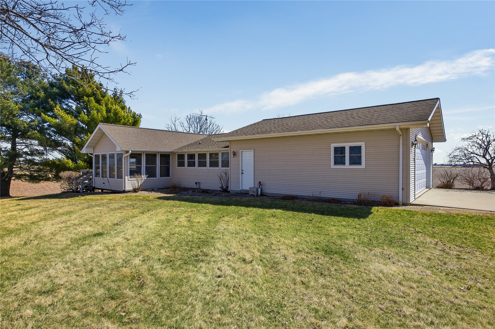 4610 200th Street Deep River IA 52222