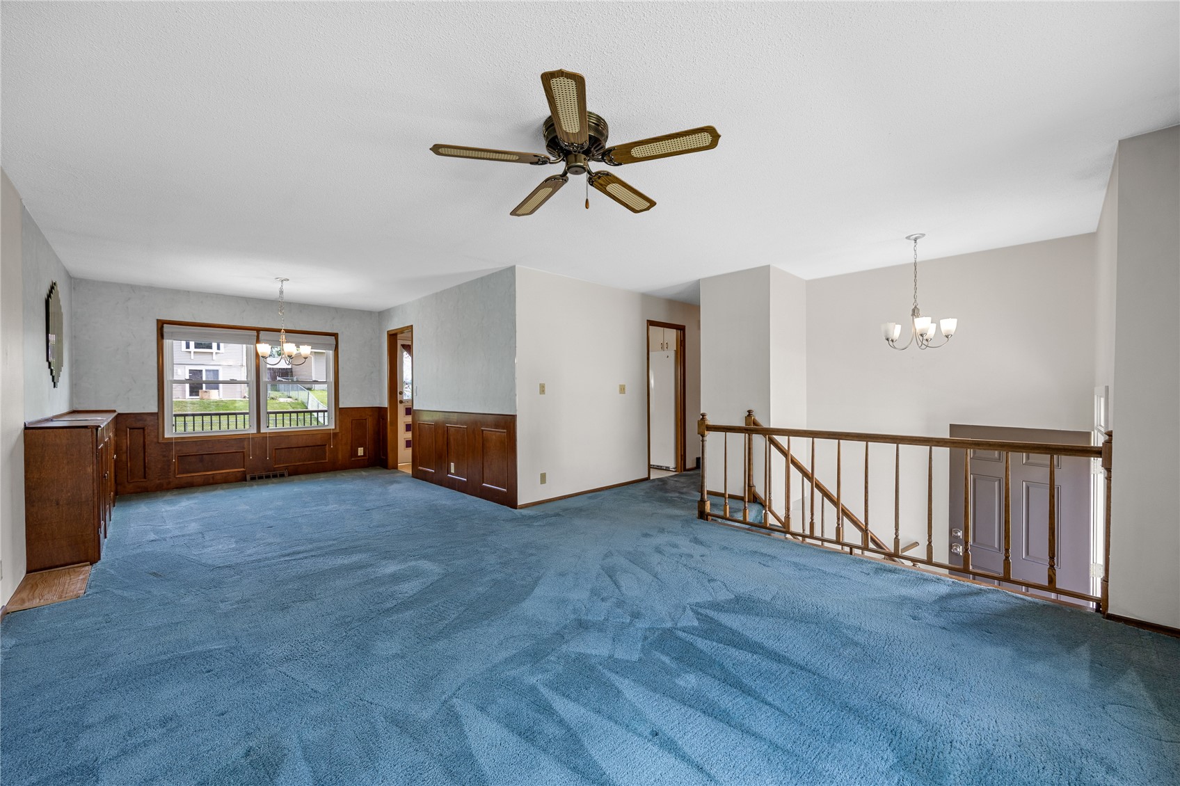230 Sussex Drive NE Cedar Rapids IA 52402