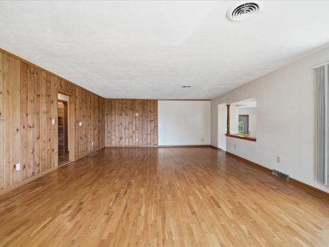 508 10th Avenue SW Mt Vernon IA 52314