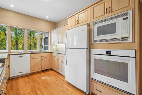 1559 Sequoya Drive NE Solon IA 52333