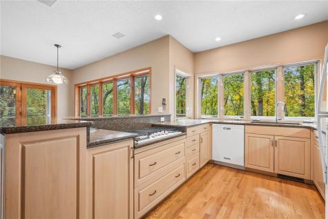 1559 Sequoya Drive NE Solon IA 52333