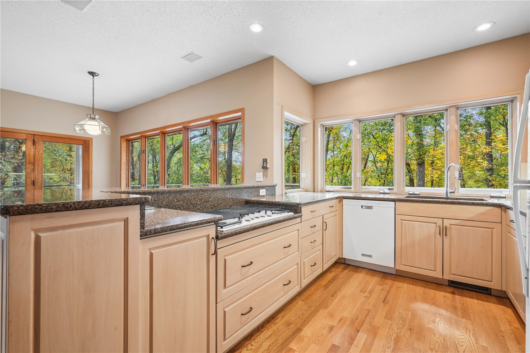 1559 Sequoya Drive NE Solon IA 52333