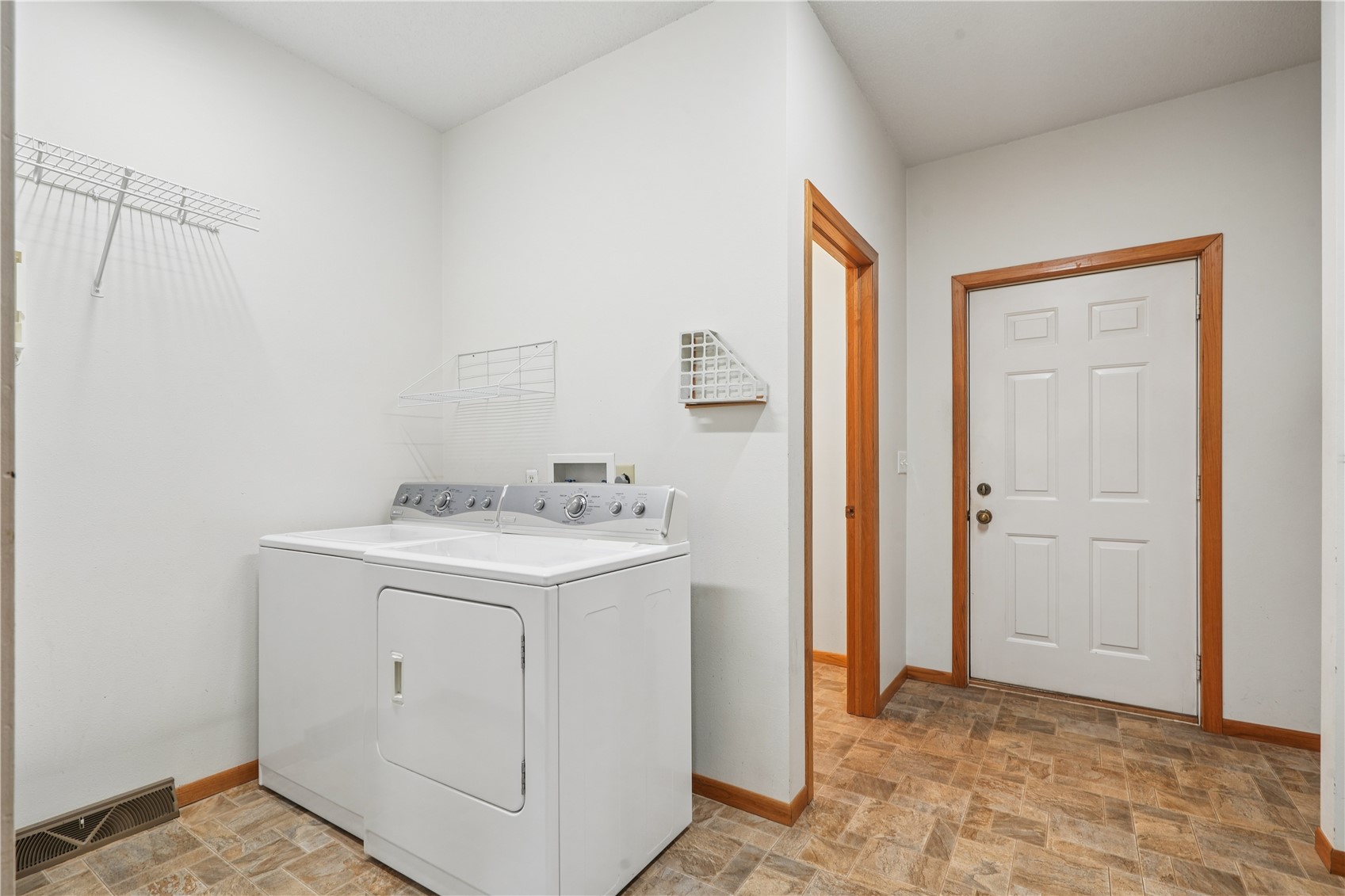 1559 Sequoya Drive NE Solon IA 52333