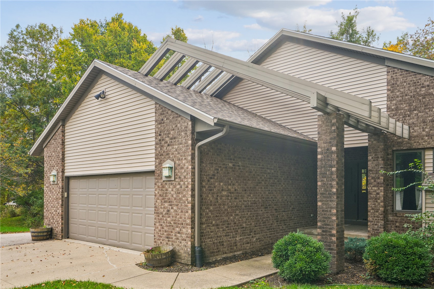 1559 Sequoya Drive NE Solon IA 52333