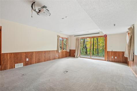 1559 Sequoya Drive NE Solon IA 52333