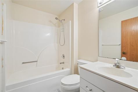 1559 Sequoya Drive NE Solon IA 52333