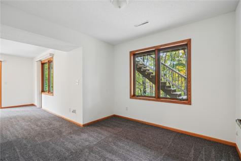 1559 Sequoya Drive NE Solon IA 52333