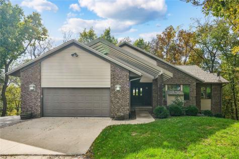 1559 Sequoya Drive NE Solon IA 52333