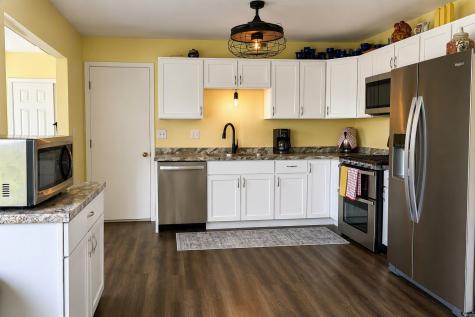 6664 Sand Court SW Cedar Rapids IA 52404