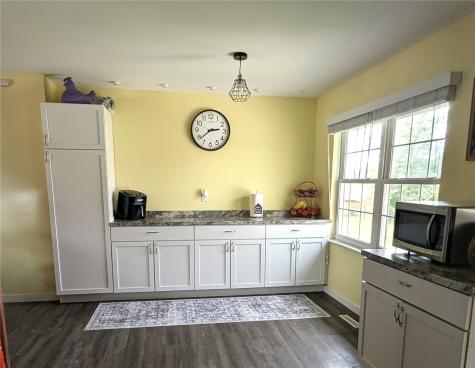 6664 Sand Court SW Cedar Rapids IA 52404