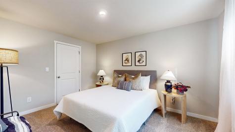 2763 Cecelia Drive Hiawatha IA 52233