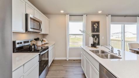 2763 Cecelia Drive Hiawatha IA 52233