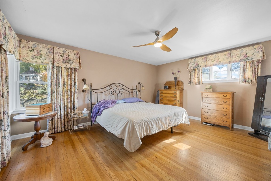 1911 Ridgeway Drive SE Cedar Rapids IA 52403