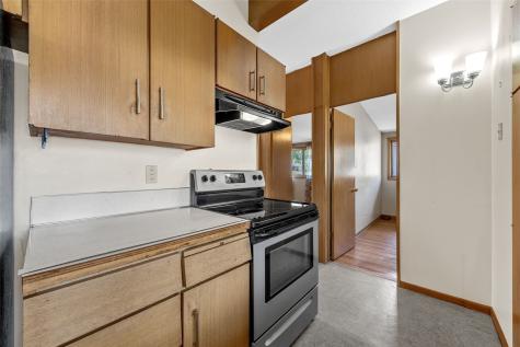 2500 Falbrook Drive NE Cedar Rapids IA 52402
