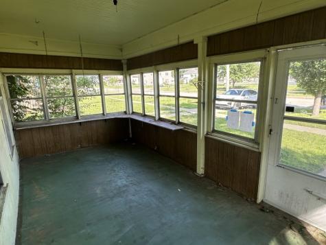 1515 B Avenue NE Cedar Rapids IA 52402