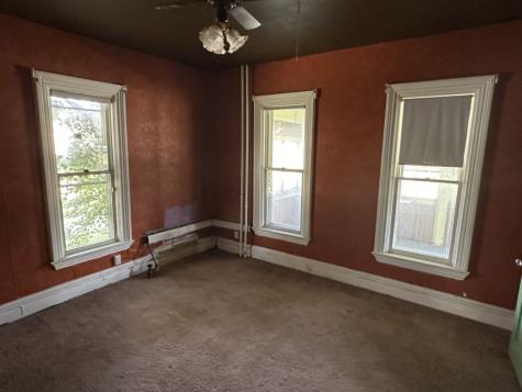 1515 B Avenue NE Cedar Rapids IA 52402