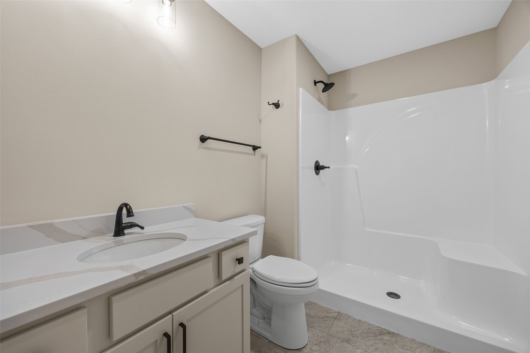 6315 Prairie Rose Circle SW Cedar Rapids IA 52404