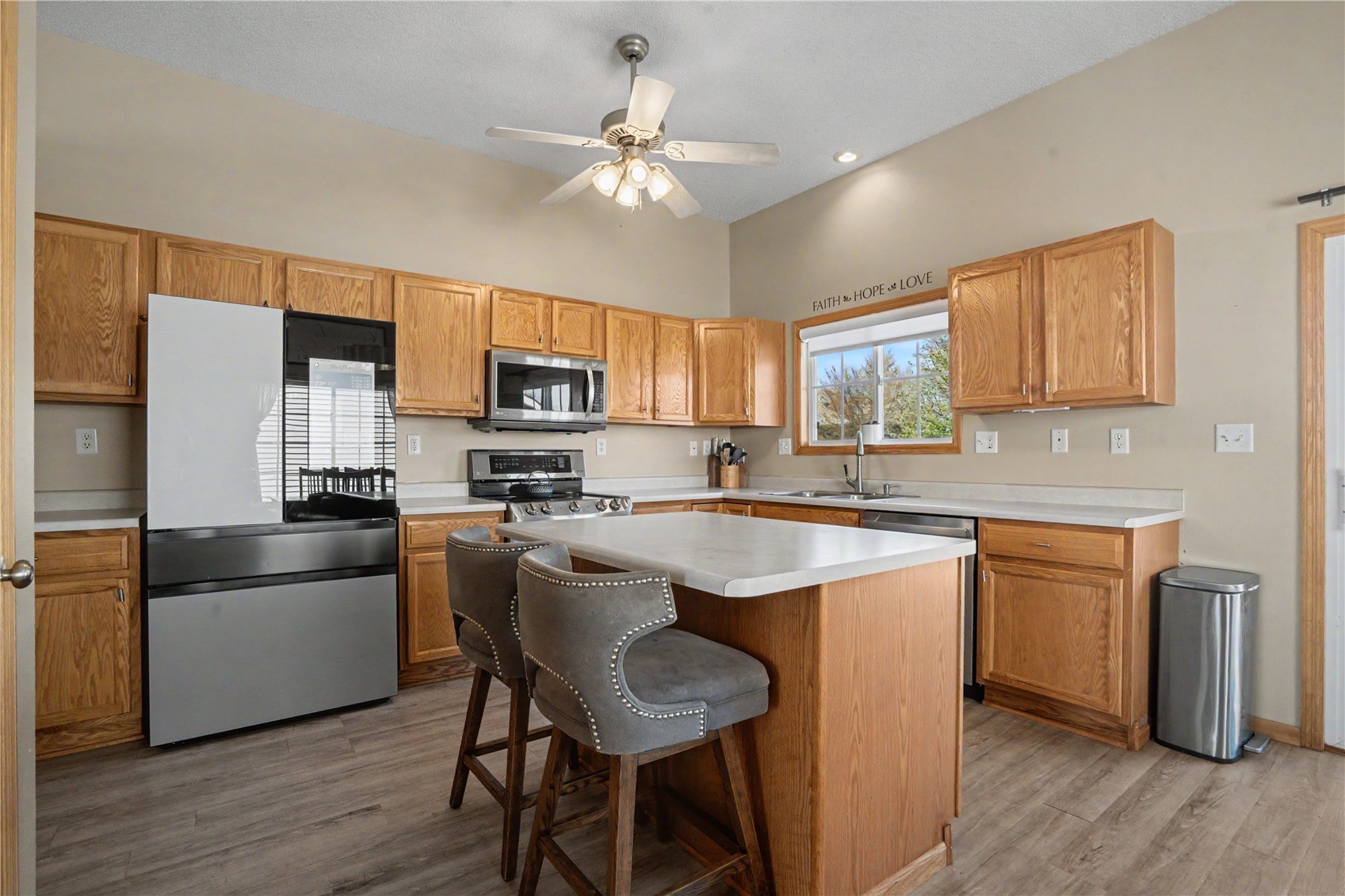 608 Randall Drive Solon IA 52333