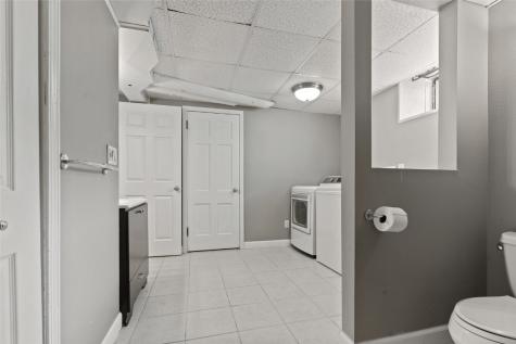 1920 Blake Boulevard SE Cedar Rapids IA 52403